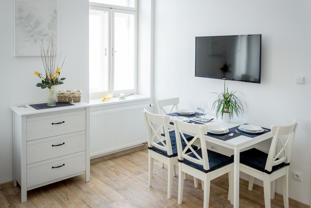 Penzion Apartmany Hradebni Uherské Hradiště Exteriör bild