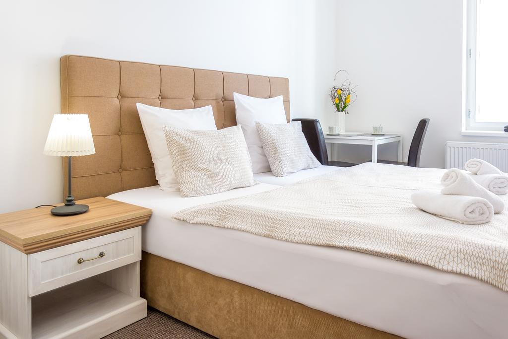 Penzion Apartmany Hradebni Uherské Hradiště Exteriör bild
