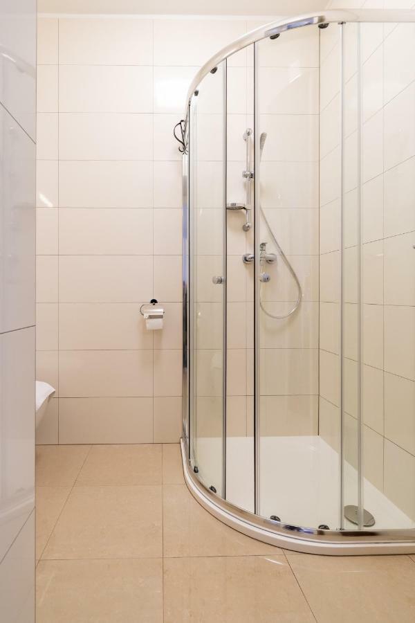 Penzion Apartmany Hradebni Uherské Hradiště Exteriör bild